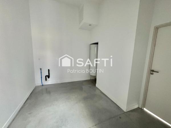 MAISON 4 CHAMBRES DONT UNE SUITE PARENTALE + GARAGE A NIORT
