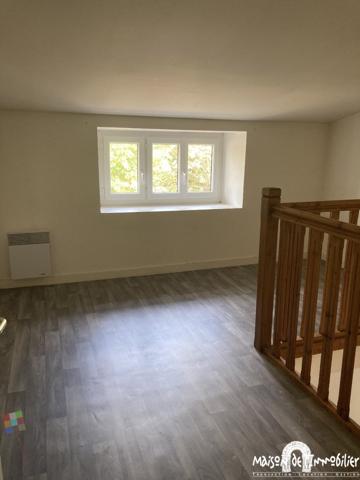 Location Maison de campagne - 2 chambres et jardinet - 98m² - SEGONZAC