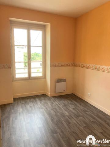 Location Maison de campagne - 2 chambres et jardinet - 98m² - SEGONZAC