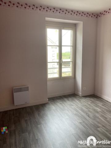 Location Maison de campagne - 2 chambres et jardinet - 98m² - SEGONZAC