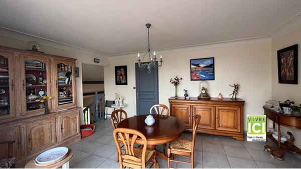 MAISON SAINT JULIEN DE CONCELLES 3 CHAMBRES ET 1 BUREAU