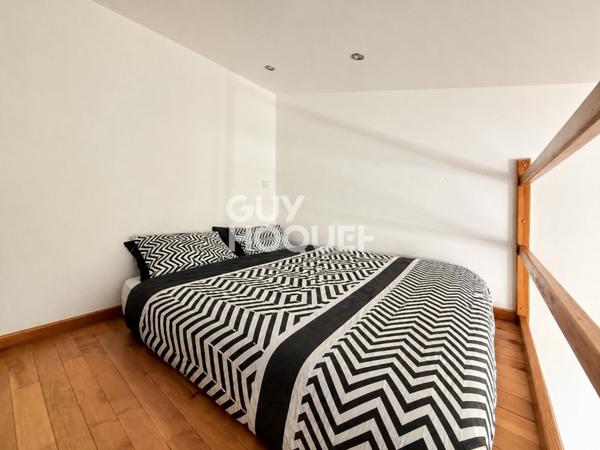 Appartement T1 avec mezzanine à vendre à Reims, quartier Cernay, avec terrasse