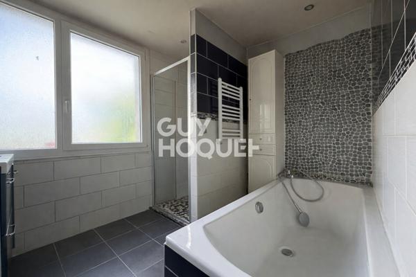 À vendre Maison Reims avec garage et jardin.