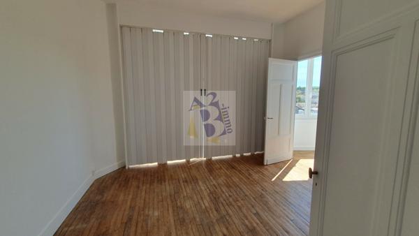 Vente appartement Angouleme (16000), 123.00m² avec 5 pièce(s) dont 3 chambre(s). Agence Allard Brimeaud