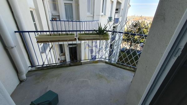 Vente appartement Angouleme (16000), 123.00m² avec 5 pièce(s) dont 3 chambre(s). Agence Allard Brimeaud