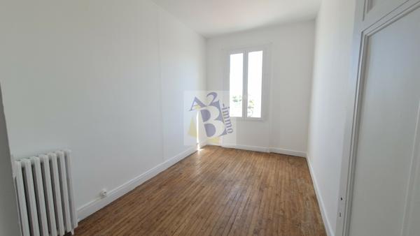 Vente appartement Angouleme (16000), 123.00m² avec 5 pièce(s) dont 3 chambre(s). Agence Allard Brimeaud