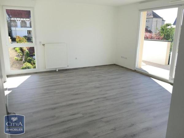 Appartement à louer 2 pièces 54.77m²