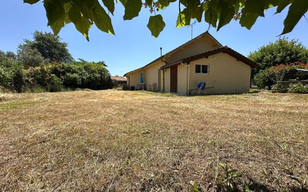 Maison à vendre    5 pièces •  Langon