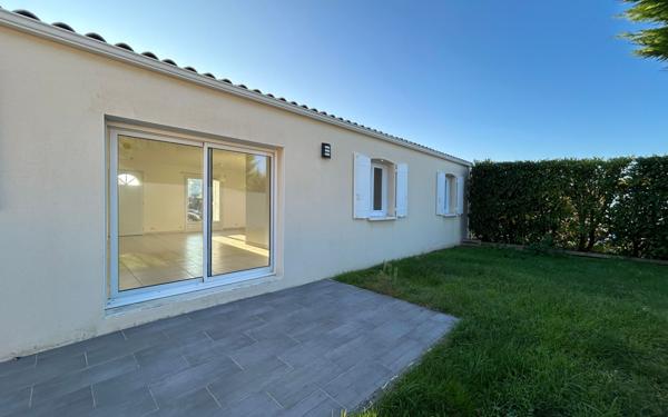 Maison à louer    4 pièces •  Étaules