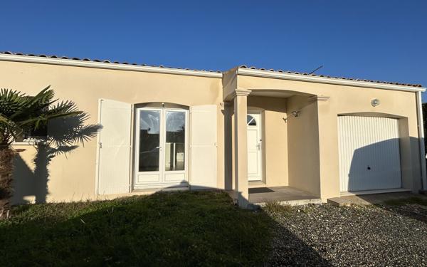 Maison à louer    4 pièces •  Étaules