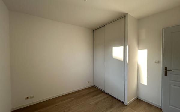 Maison à louer    4 pièces •  Étaules