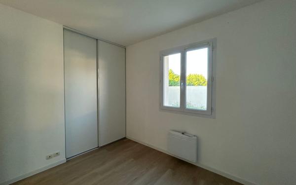 Maison à louer    4 pièces •  Étaules