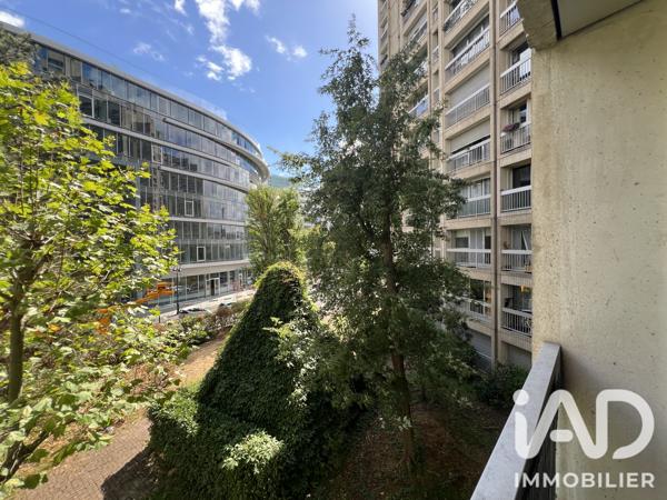 Appartement à vendre 5 pièces 104 m² Puteaux