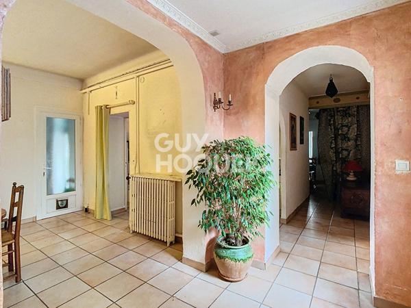 À vendre : Appartement 119 m² - 4 pièces à Carpentras - 2 Garages - Jardin