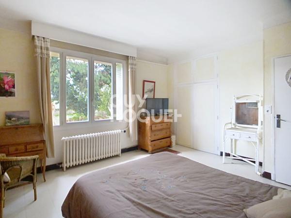 À vendre : Appartement 119 m² - 4 pièces à Carpentras - 2 Garages - Jardin