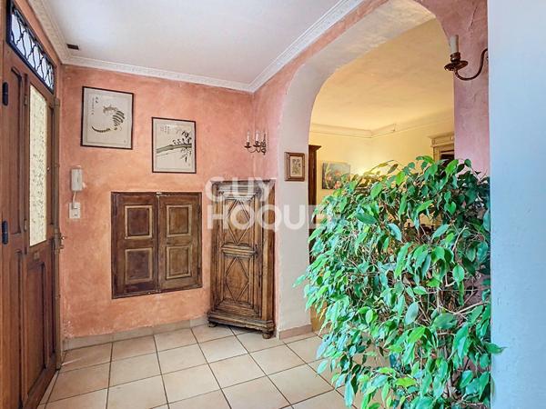 À vendre : Appartement 119 m² - 4 pièces à Carpentras - 2 Garages - Jardin