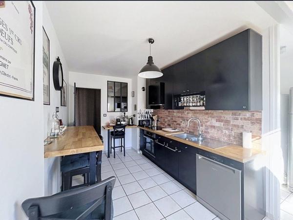 Appartement 286 740 € Joué-lès-Tours 5 p 122 m² DPE D