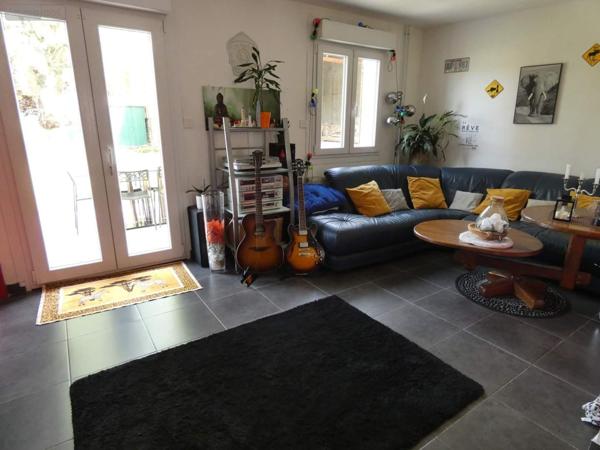 Maison à vendre à Asfeld dans les Ardennes (08190), ref : 021/2052
