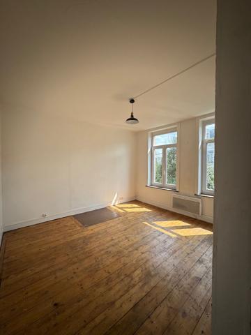 LOCATION APPT 2 PIECES- RUE BRULE MAISON - 59 000 LILLE LOCATION APPT 2 PIECES- RUE BRULE MAISON - 59 000 LILLE