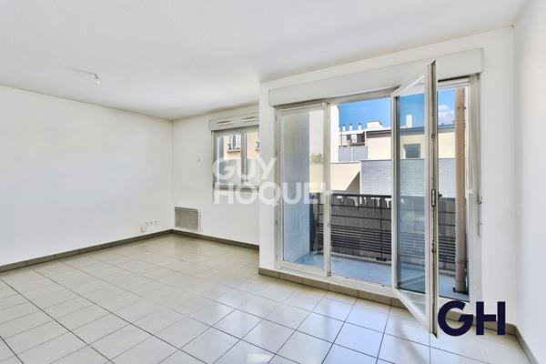 Appartement Villeurbanne 3 pièces 60 m² avec balcon et garage