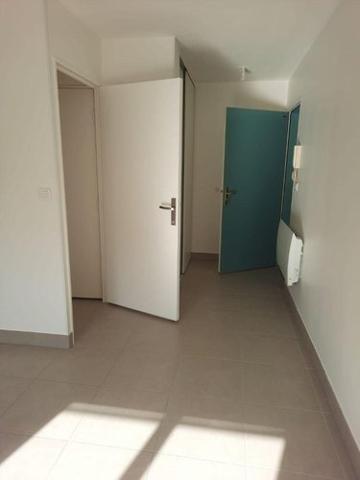 Appartement à louer à Mâcon en Saône-et-Loire (71000), ref : LC 508