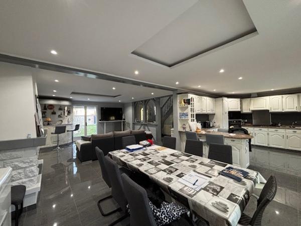 Maison à vendre |  Ballan-Miré |  8 pièces | 170 m²