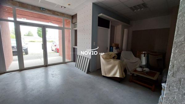 Local commercial  330 m² avec forte visibilité
