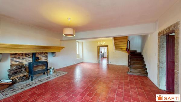 Maison Béarnaise de 252 m2, 11 pièces, 7 chambres, dépendance
