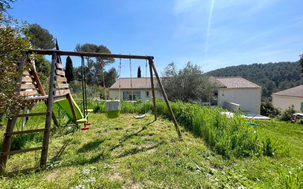 Maison à vendre    6 pièces •  Saint-Clément-de-Rivière