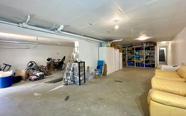 Maison à vendre    6 pièces •  Saint-Clément-de-Rivière