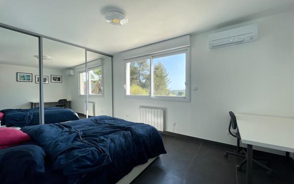 Maison à vendre    6 pièces •  Saint-Clément-de-Rivière