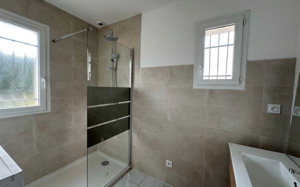 Maison à vendre    4 pièces •  Magrie