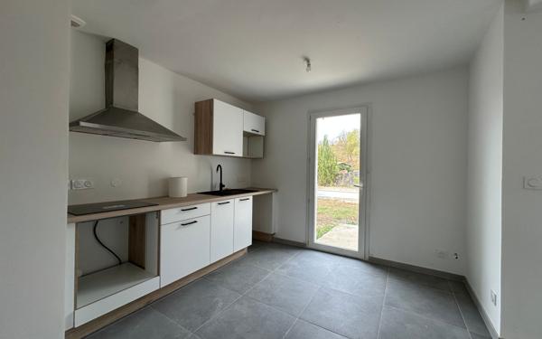 Maison à vendre    4 pièces •  Magrie