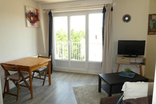 Royan proche centre - Appartement 2 pièces - Balcon - Parking - Cave