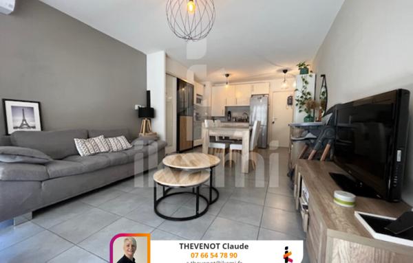 Charmant  T2 avec terrasse et parking à Frontignan