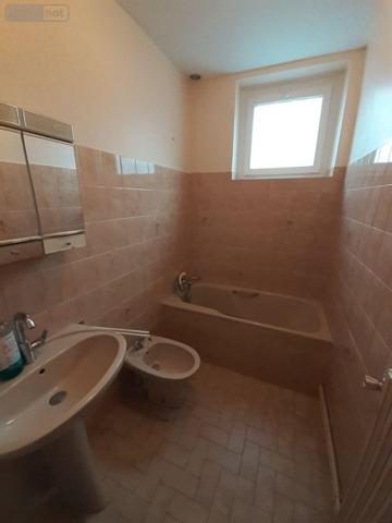 Maison à vendre à Mayet dans la Sarthe (72360), ref : 023/2100