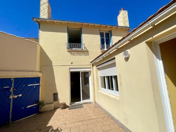 MAISON REZE BORDS DE SEVRE