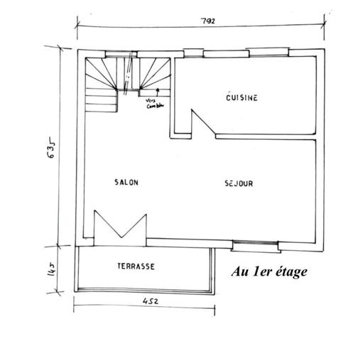 Maison de charme lumineuse sur trois niveaux, au calme à Drancy, avec terrasse, suite, garage et beaux volumes