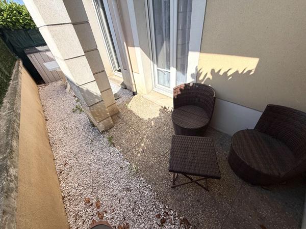 Appartement Carrieres Sous Poissy 1 pièce(s) 33 m2 130 000 € **  - Référence  9234