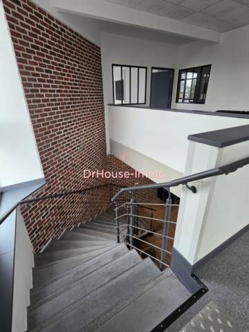 Bureau à vendre 10 pièces de 600 m²