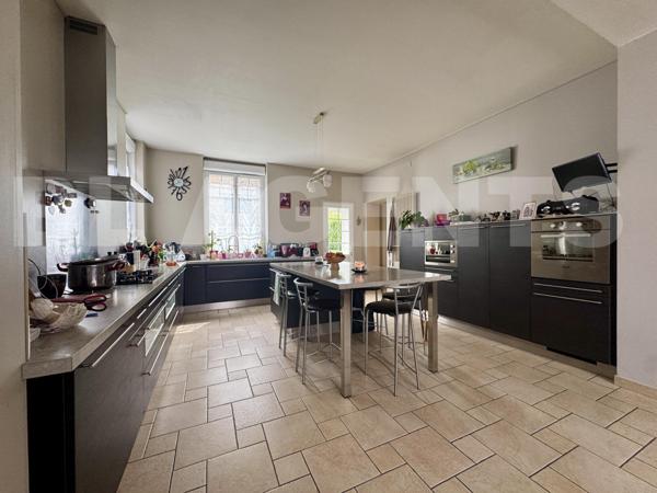 maison/villa 5 pièce(s) 192 m2