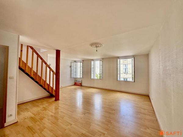 Maision 2 chambres voir 3 avec garage