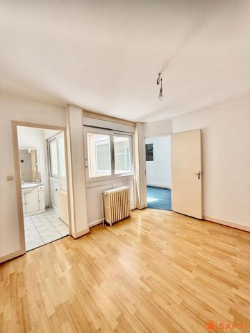 Maision 2 chambres voir 3 avec garage