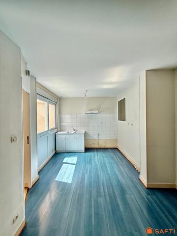 Maision 2 chambres voir 3 avec garage