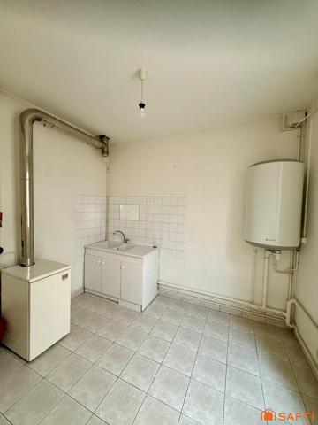 Maision 2 chambres voir 3 avec garage