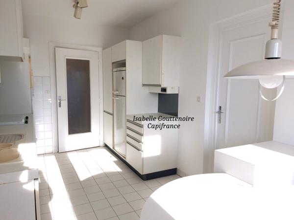 Appartement au 6e et dernier étage