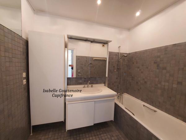 Appartement au 6e et dernier étage