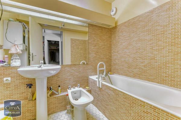 Appartement à vendre 6 pièces 130m² Nanterre (92000)