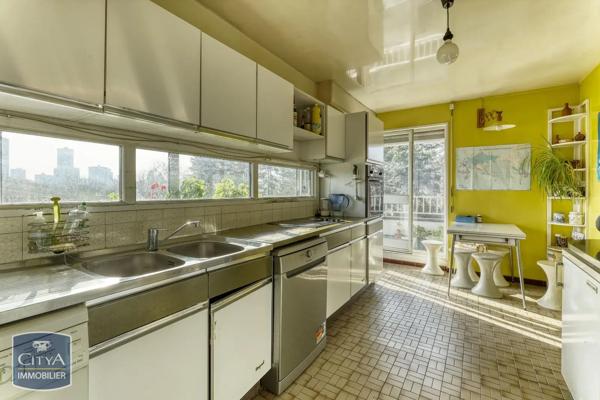 Appartement à vendre 6 pièces 130m² Nanterre (92000)