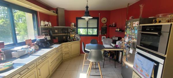 Dans la magnifique campagne de Locminé, maison de Maître d' oeuvre